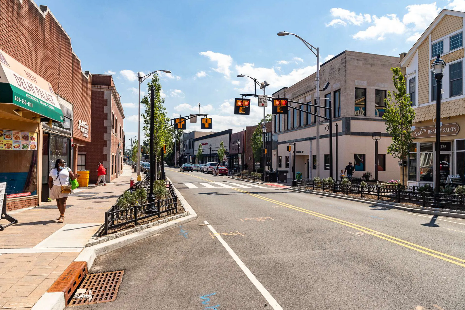 Hackensack Apartment: 2 Park Ave