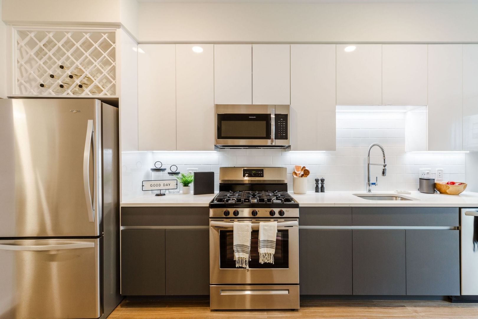 Jersey City Apartment: 115 hoboken avenue