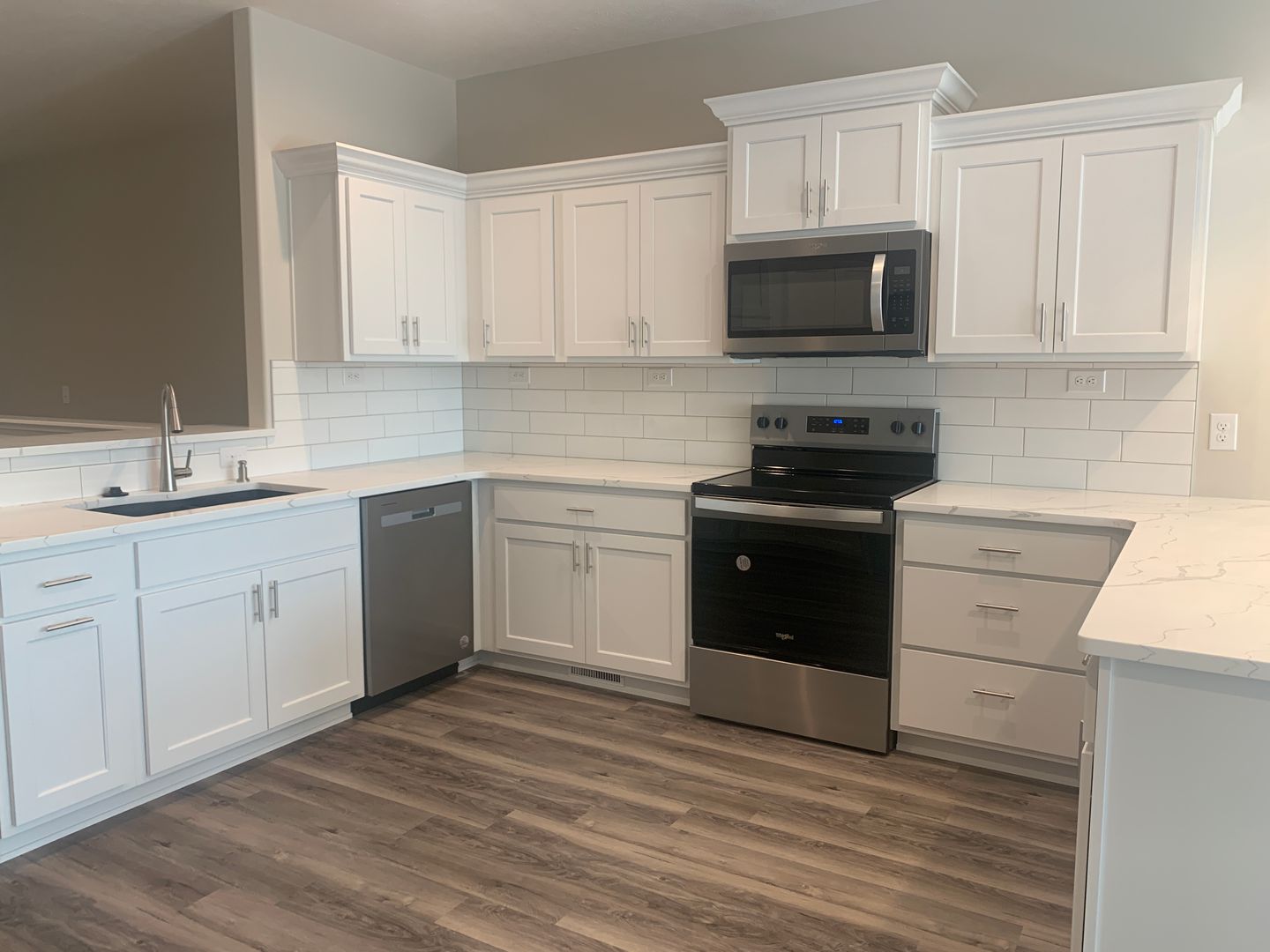 Lincoln Townhome: 6969 Claystone Dr