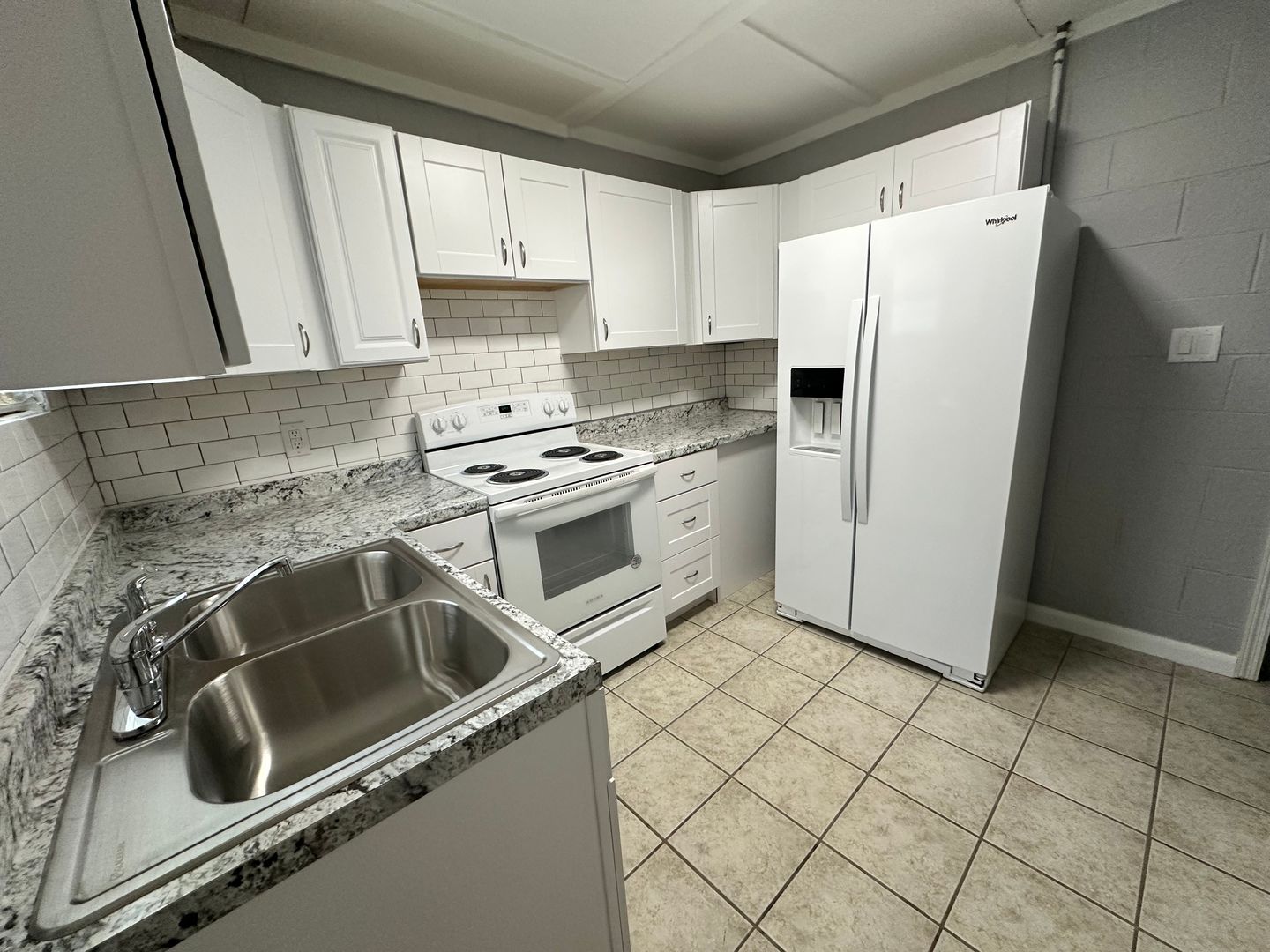 Leesburg Apartment: 918 Stinson