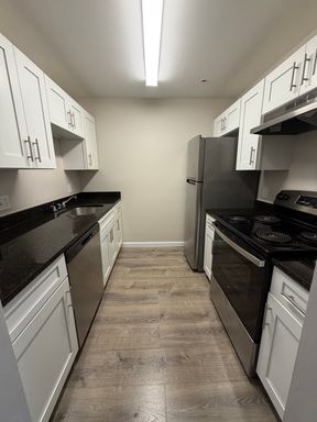 2 Weaver Street - 306 – photo 1