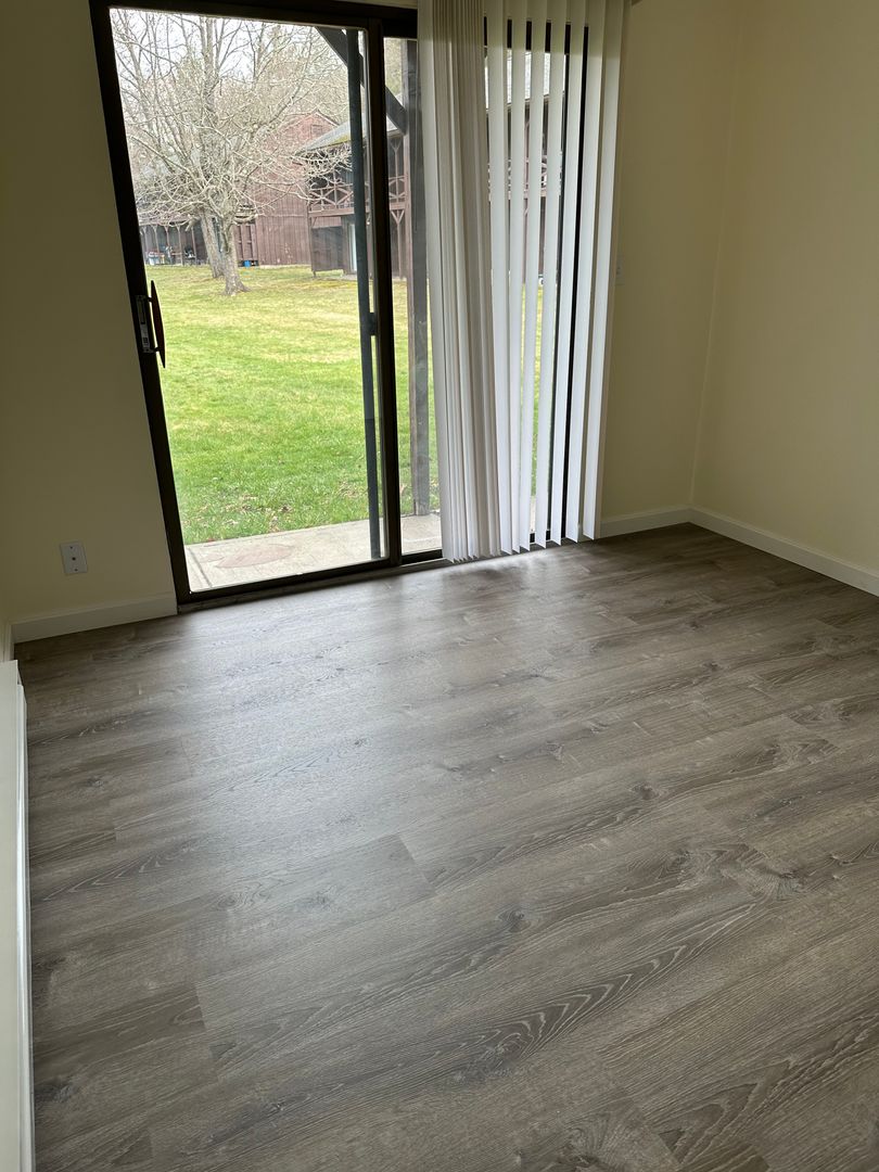 Ayer Apartment: 75 Groton School Road