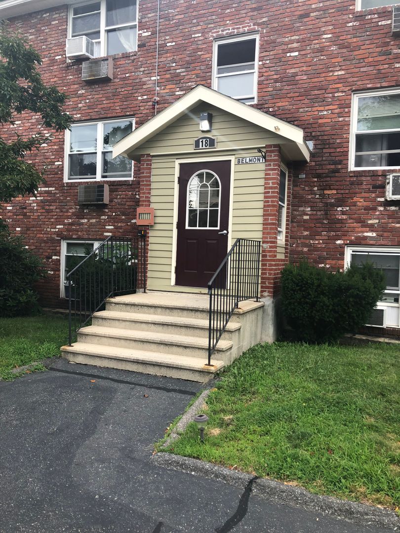 Belmont Street Apartments