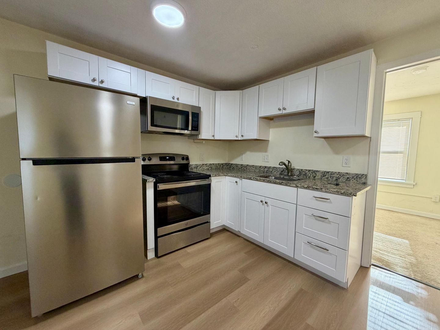 Lancaster Apartment: 15 Dairy Road