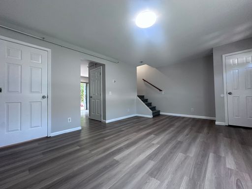 Spacious 3 Bedroom Apartment with 1.5 Baths & Modern Finishes