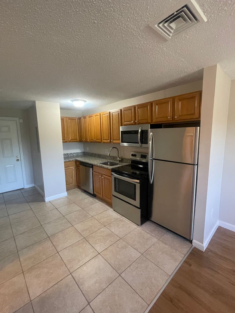 Fall River Apartment: 4380 North Main Street