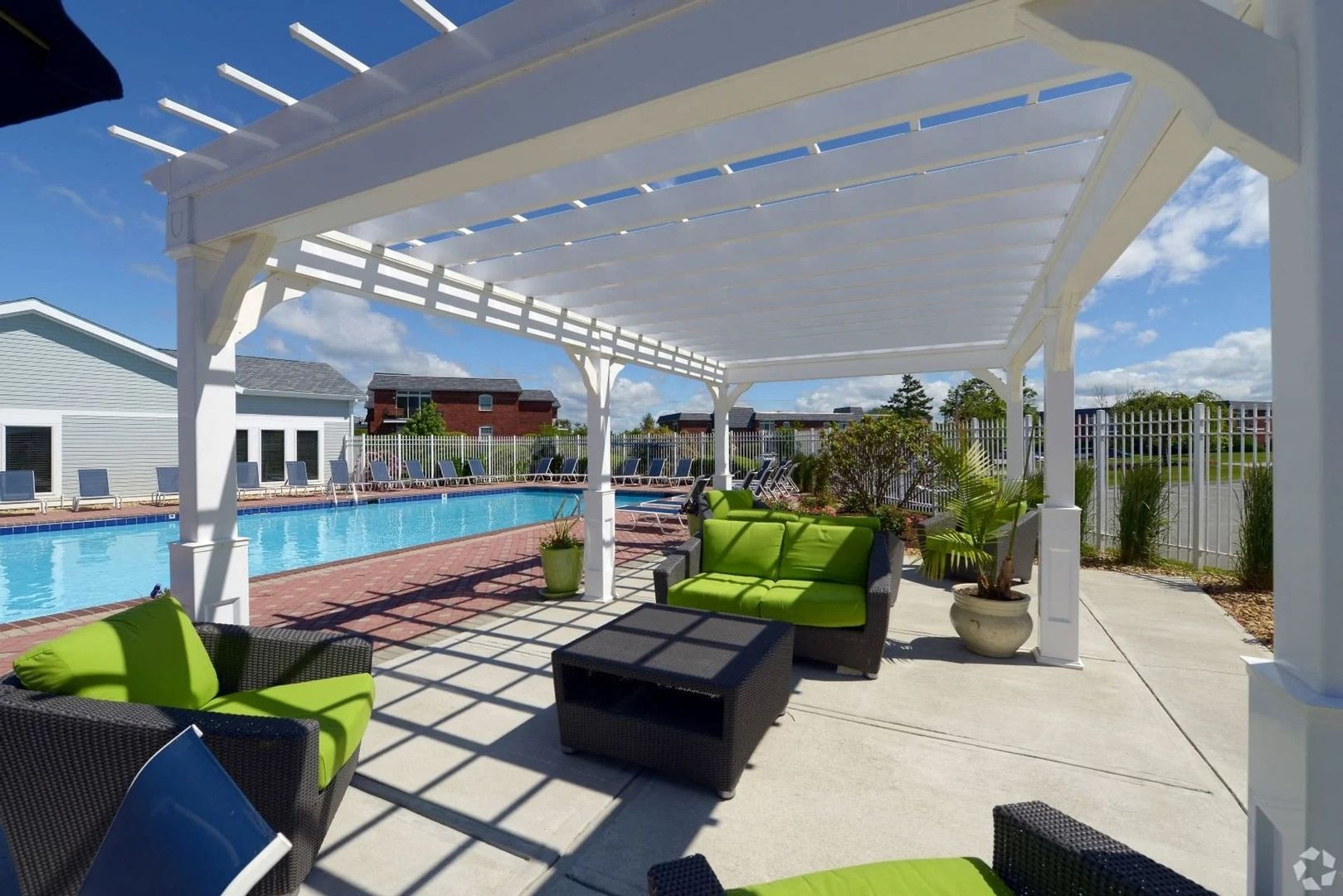 Middletown Apartment: 3 Admiralty Drive