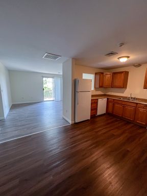 Clearview 2 Bedroom Apartment – photo 1