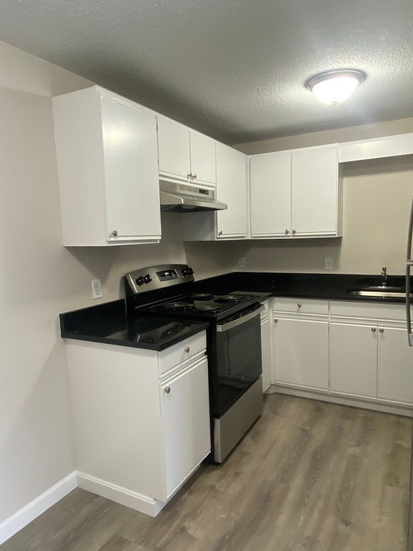 Fall River Apartment: 4516 North Main Street