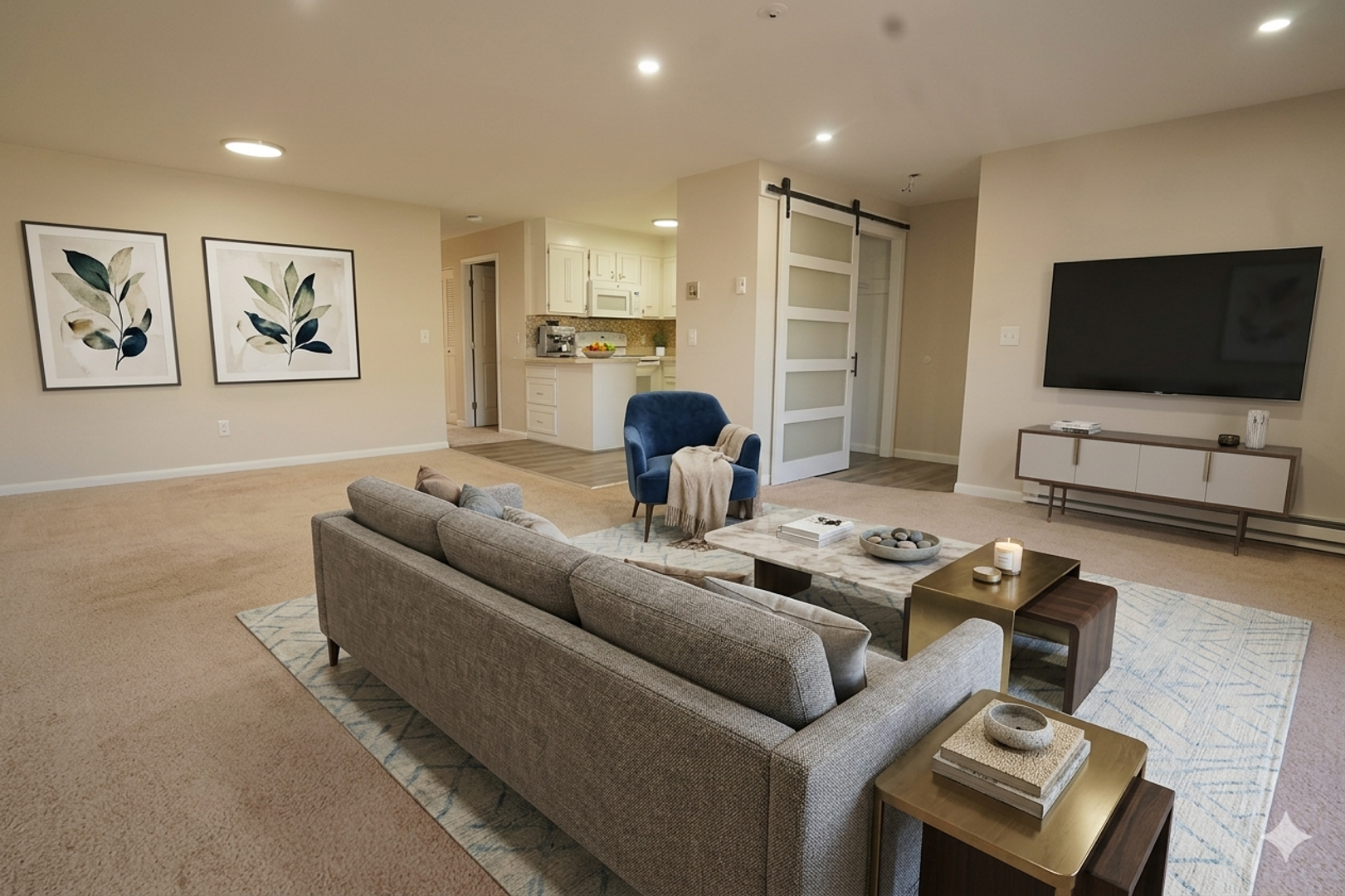 Quincy Apartment: 1020 Southern Artery