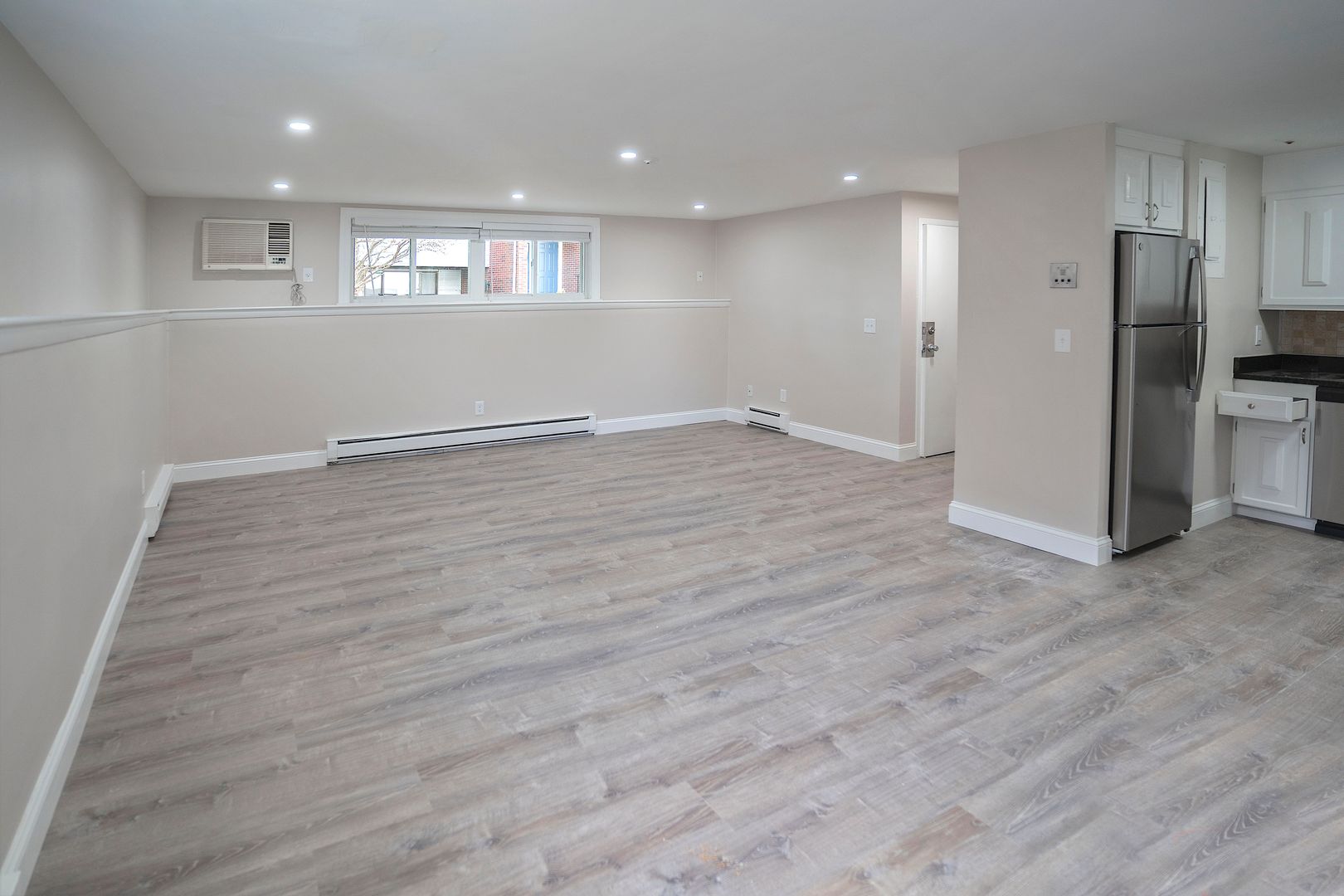Quincy Apartment: 1020 Southern Artery