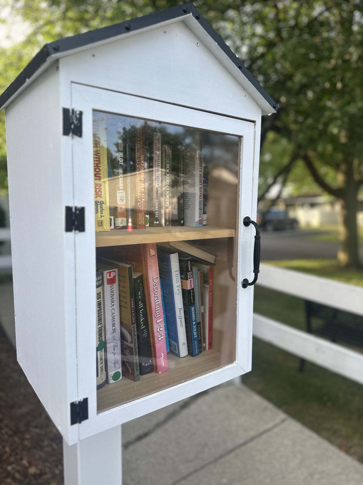 St. Clair Apartment: 106 South Carney Drive