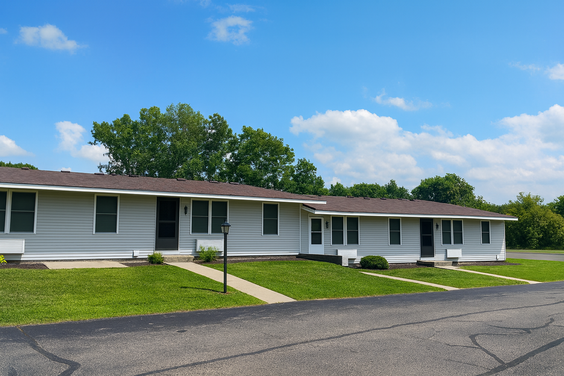 Mansfield Apartment: 500 N Lexington Springmill Road