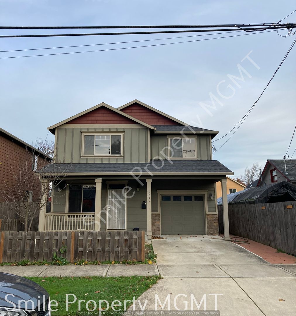 Portland House: 6820 Southeast 85th Avenue