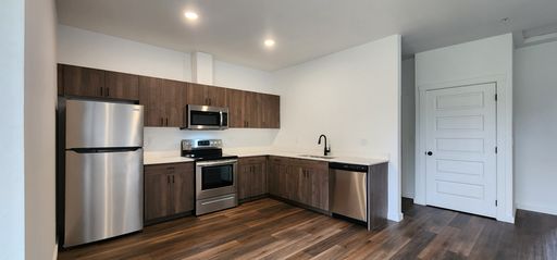 FREE RENT! 2x2 at Ames Creek Apartments in Sweet Home