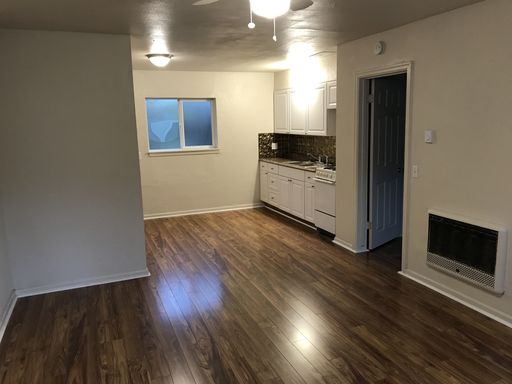 FREE RENT - 1x1 @ the Gerth Apartments – photo 1