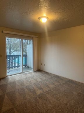 FREE RENT - 2x1 at Churchdale Apartments In Keizer – photo 1