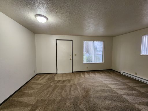 1x1 @ Fir Knoll Court Apartments