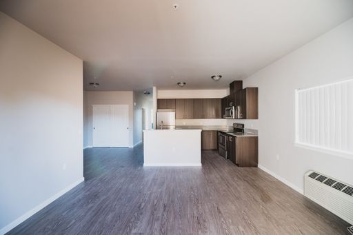 FREE RENT - Amenities Abound at Miller Manor Apartments - Finest in Luxury Apartment Living