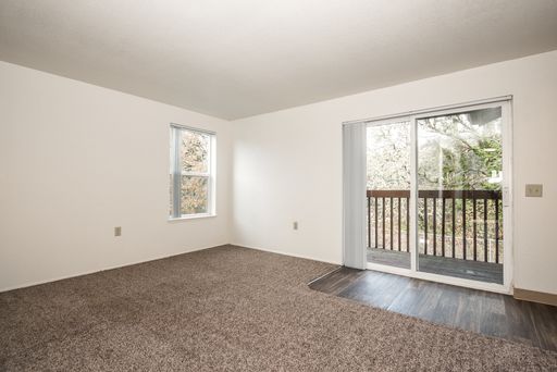 ENJOY FREE RENT UNTIL OCTOBER - 2x1 @ Rivercrest Apartments