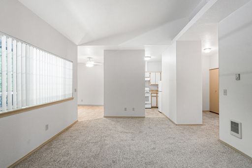 FREE RENT - 2x1 @ Wintercrest Apartments – photo 1