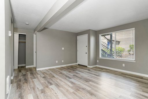 $500 MOVES YOU IN - FREE RENT UNTIL OCTOBER - Your Beautifully Remodeled Home Awaits at Nola Place Apartments – photo 1
