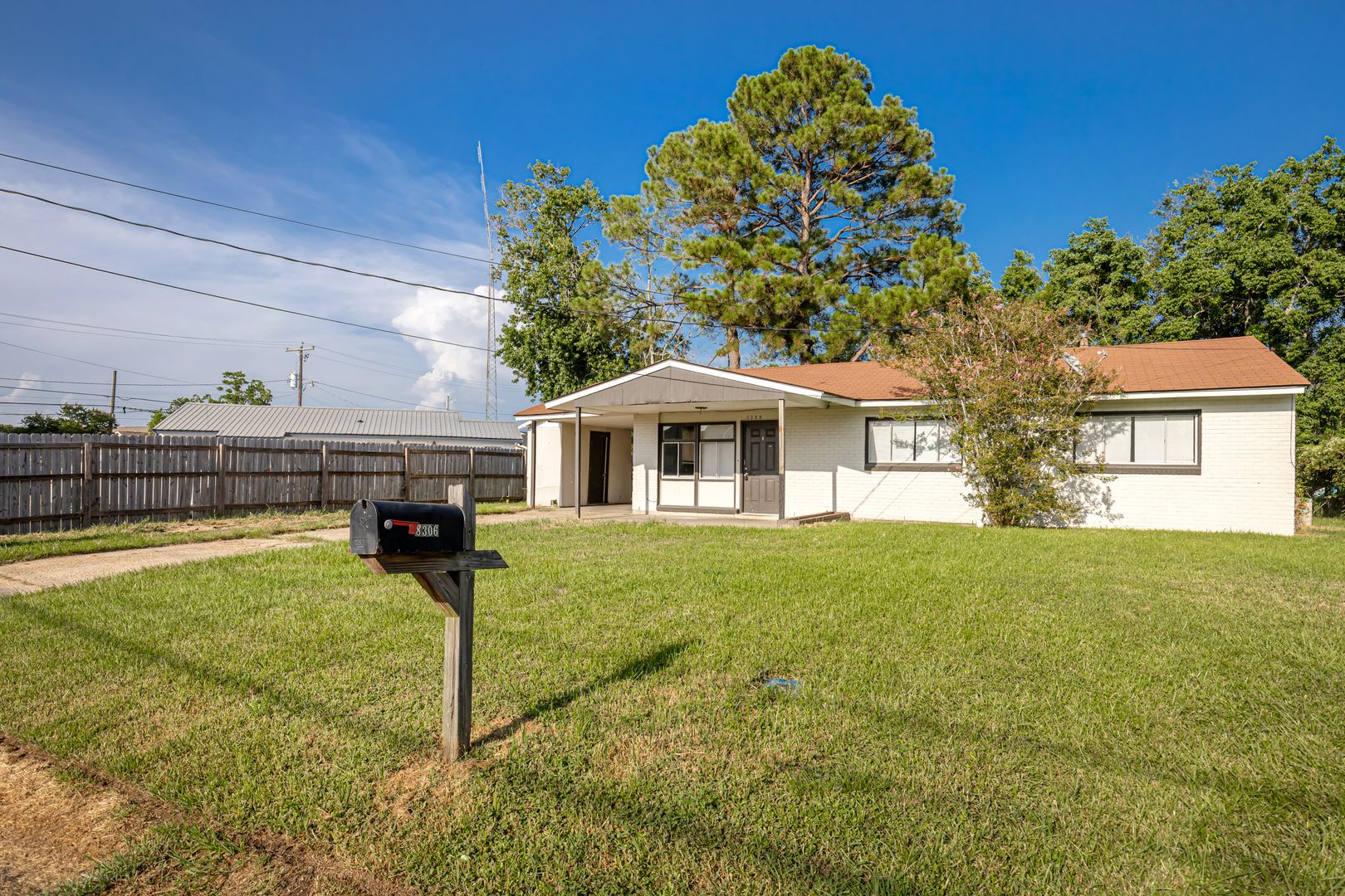 Pascagoula House: 3306 Whitmore Street