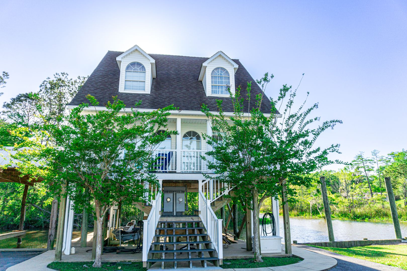 Gautier Apartment: 1102  Stanfield Point Road