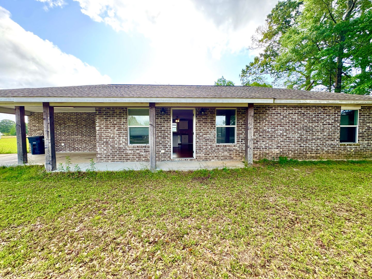 Wiggins House: 1190 Carnes Road