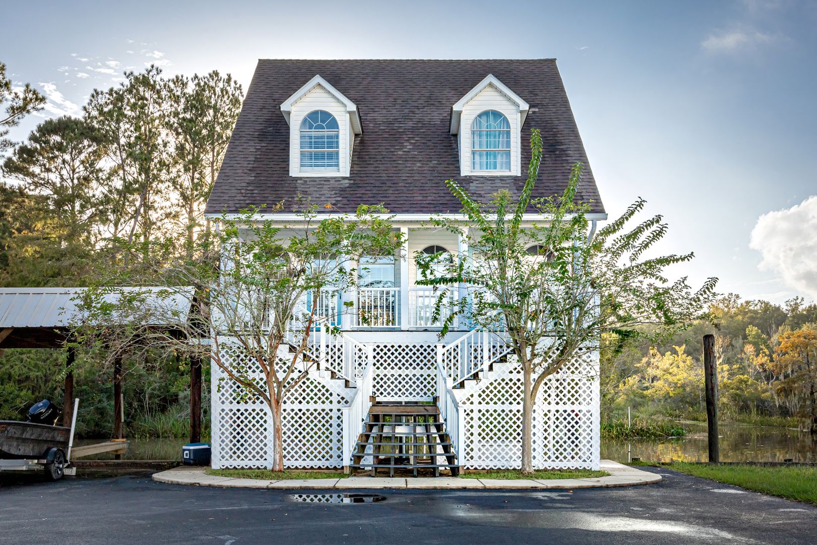 Gautier Apartment: 1102  Stanfield Point Road