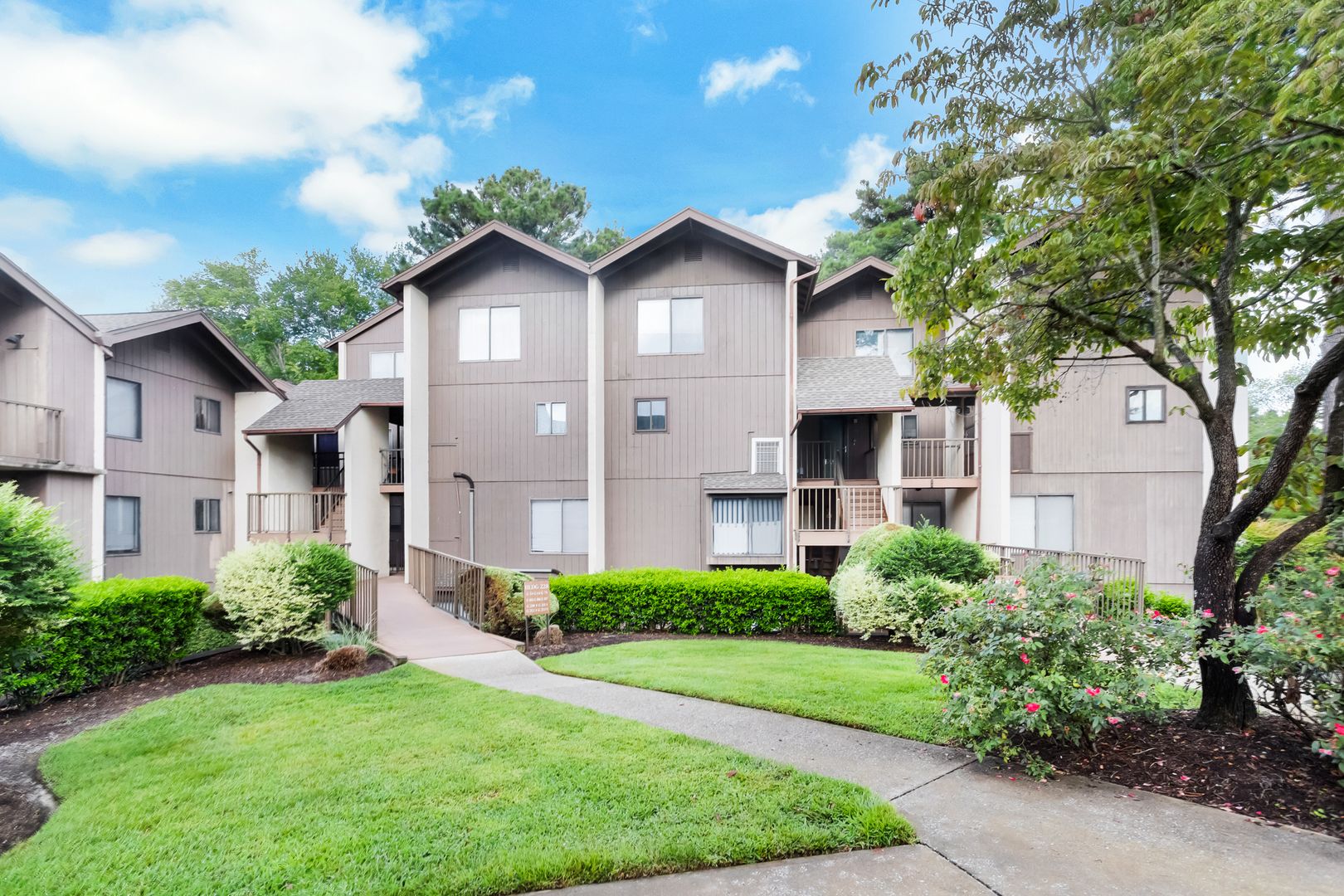 Salisbury Condo: 228 Canal Park Dr. G7