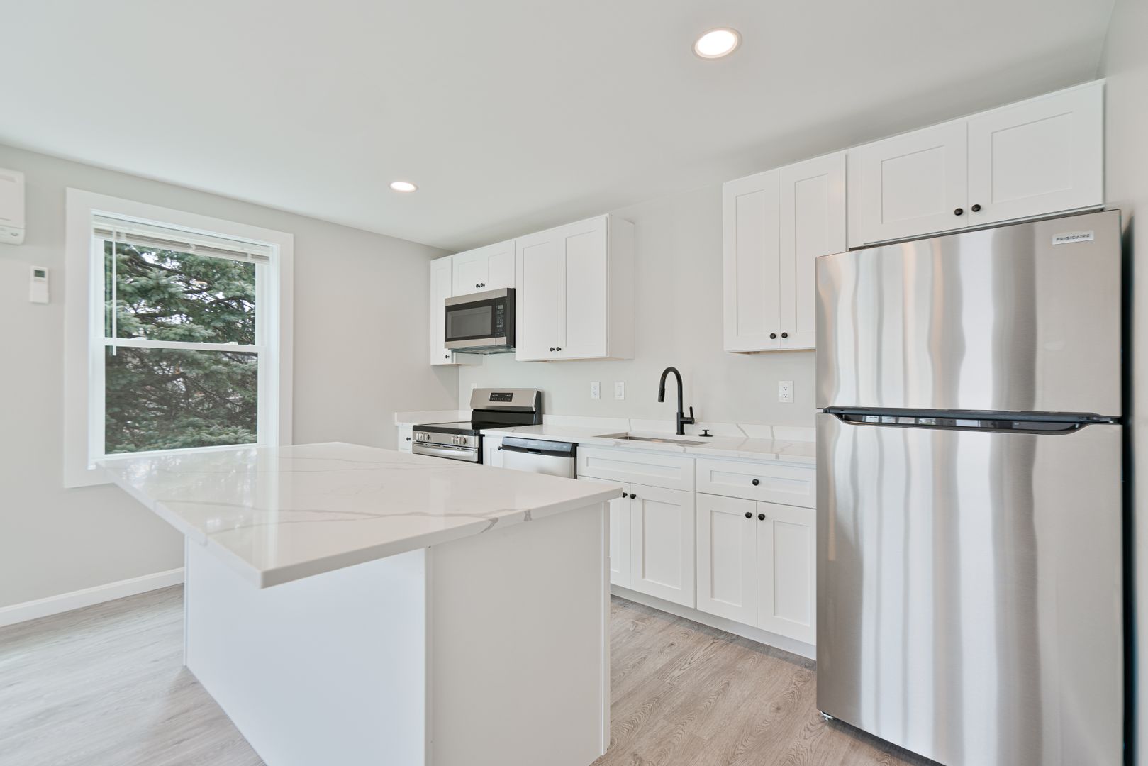 Providence Apartment: 920 Smith St.