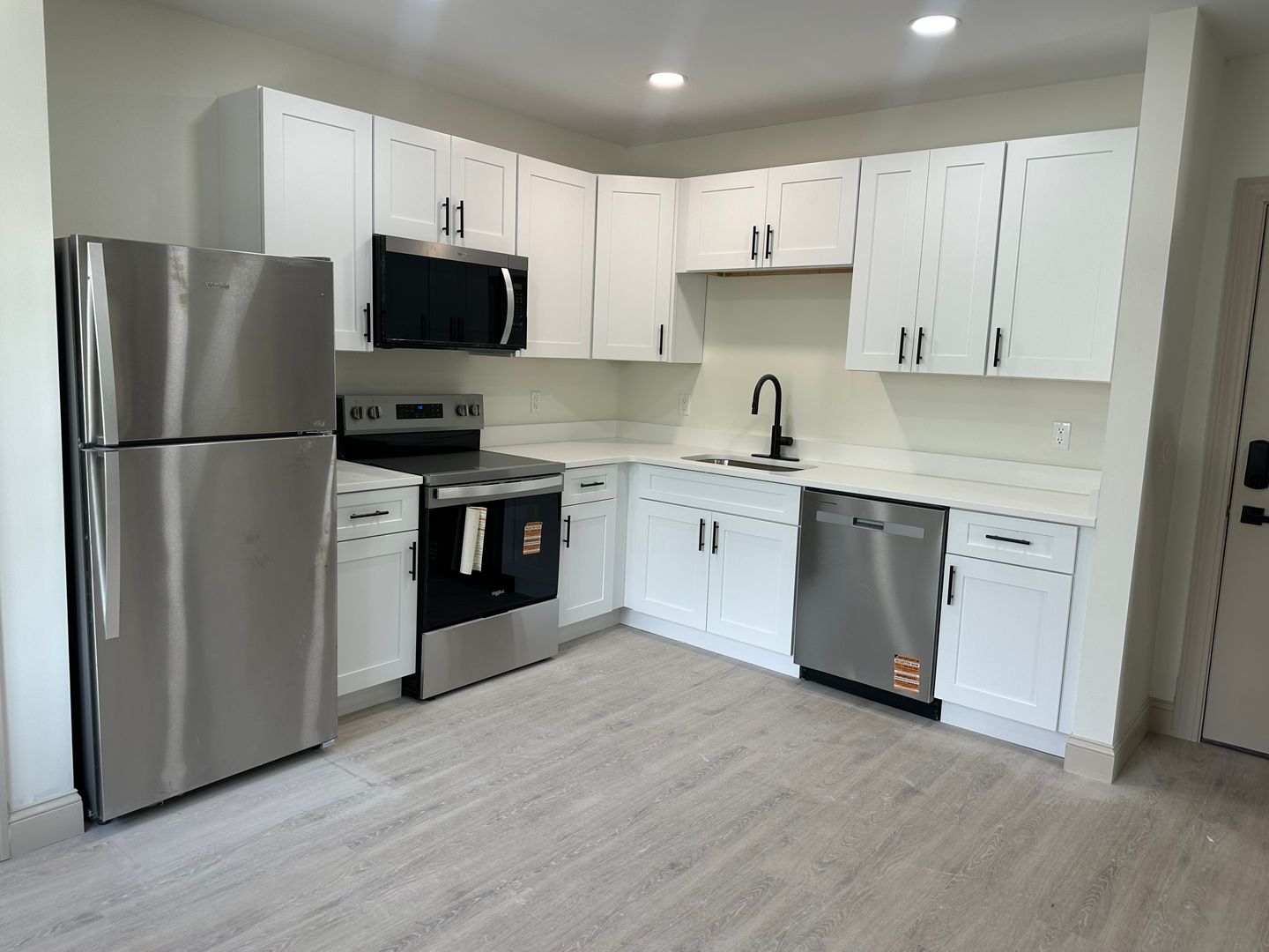 Providence Apartment: 531 Smith St - Unit 203