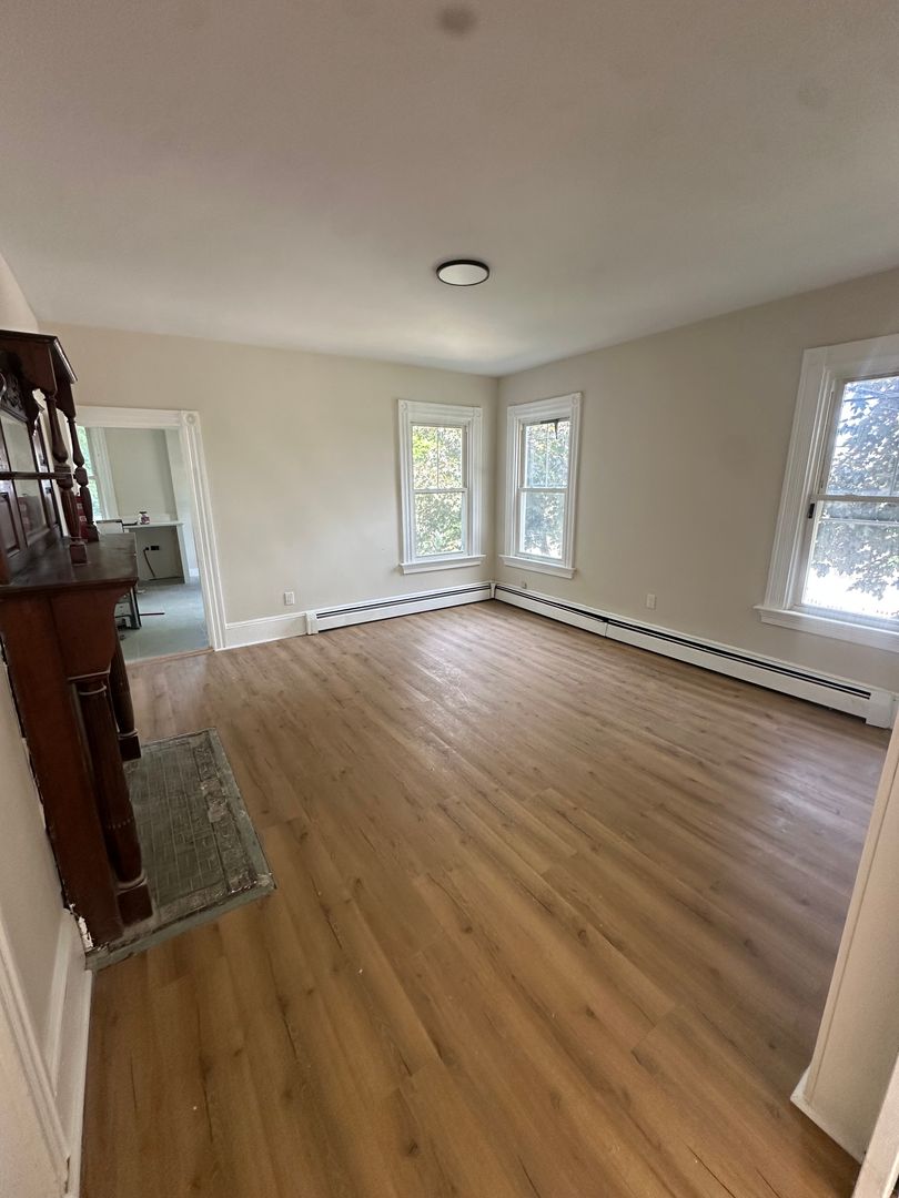 East Greenwich Apartment: 11 Dedford Street  - 11 Dedford Street Unit #1