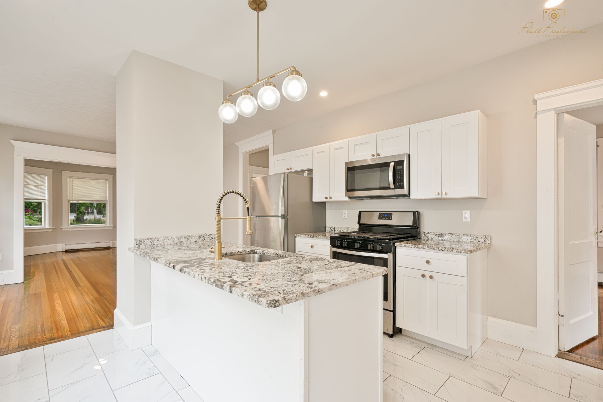 Providence Apartment: 448 Pleasant Valley Pkwy - Unit #3