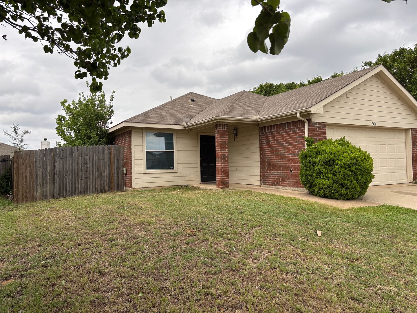 Fort Worth House: 3408 Saint Vincent Rd