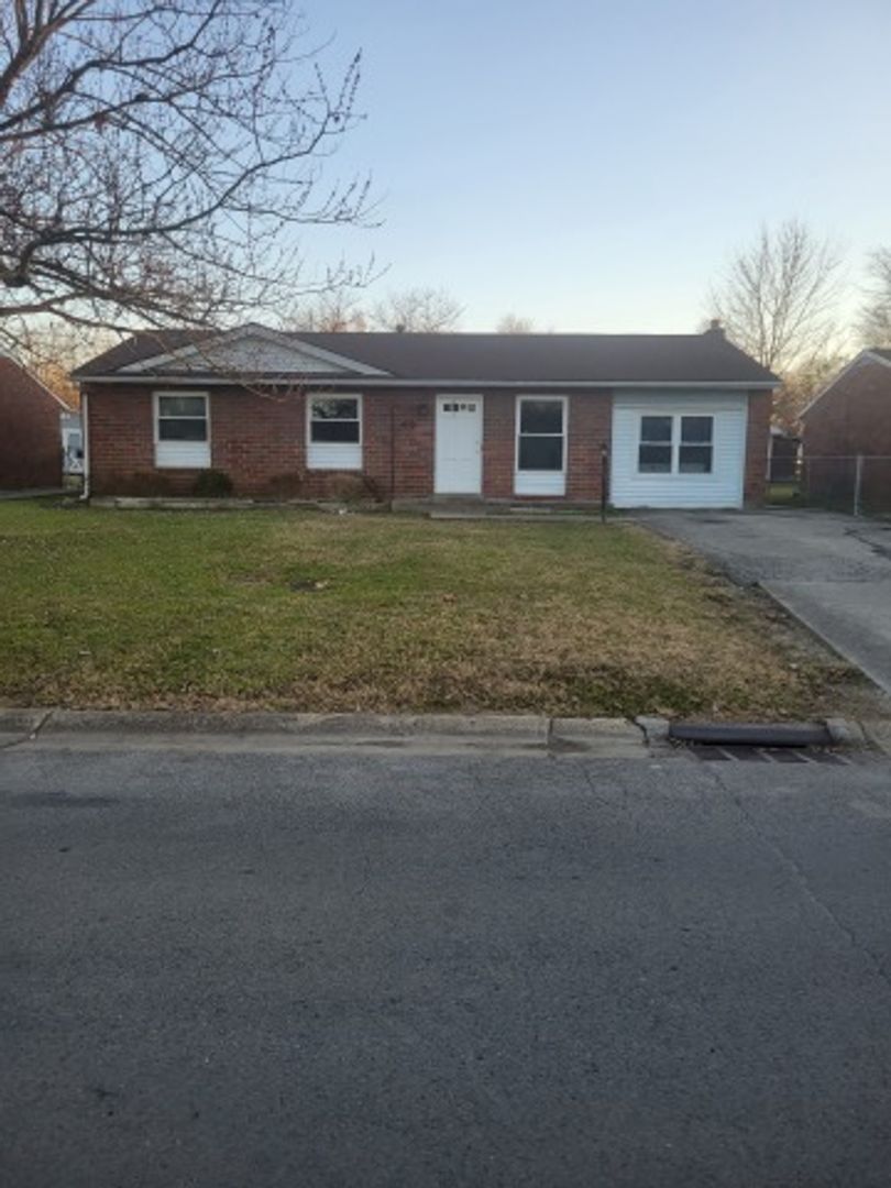 Louisville House: 810 Sinclair Street