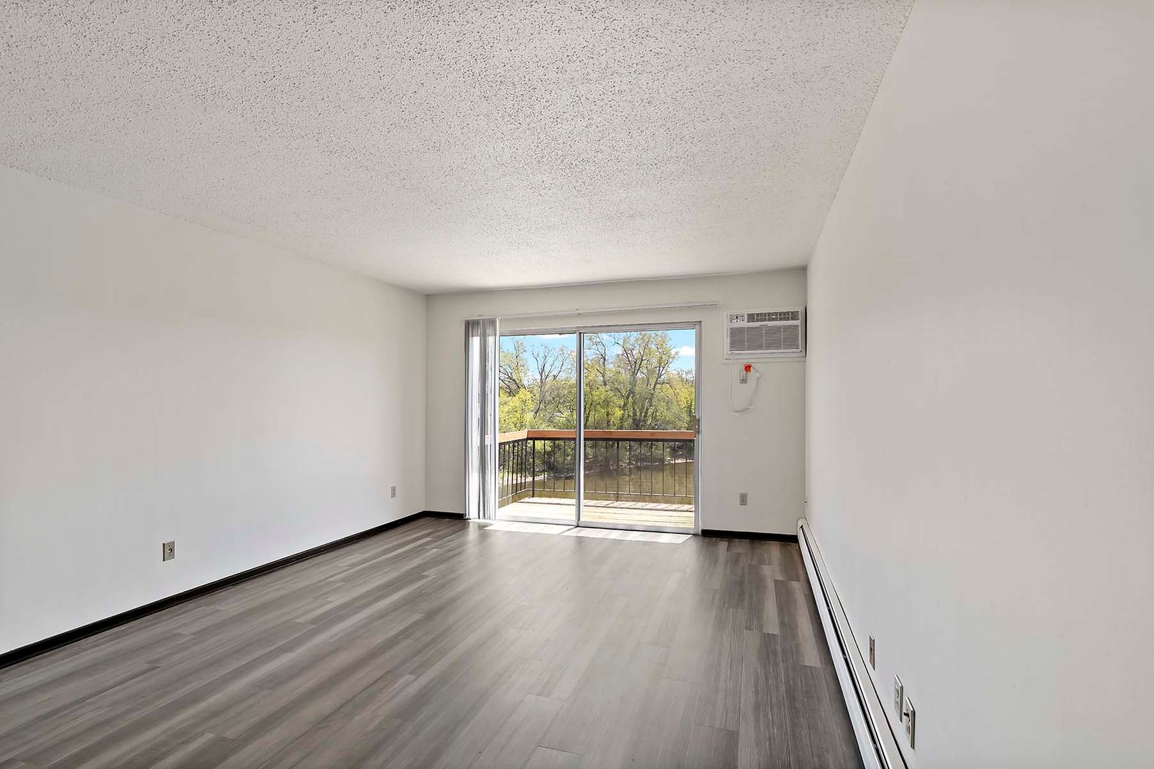 Crystal Apartment: 7710 36th Ave N