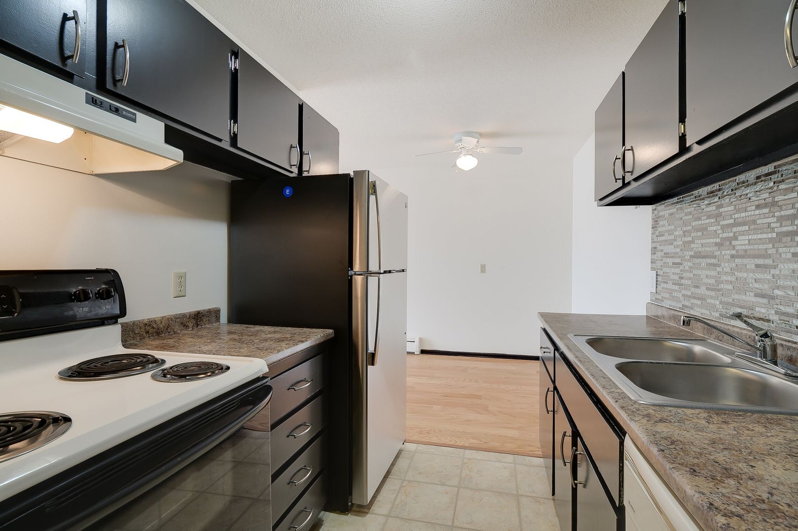 Crystal Apartment: 7710 36th Ave N