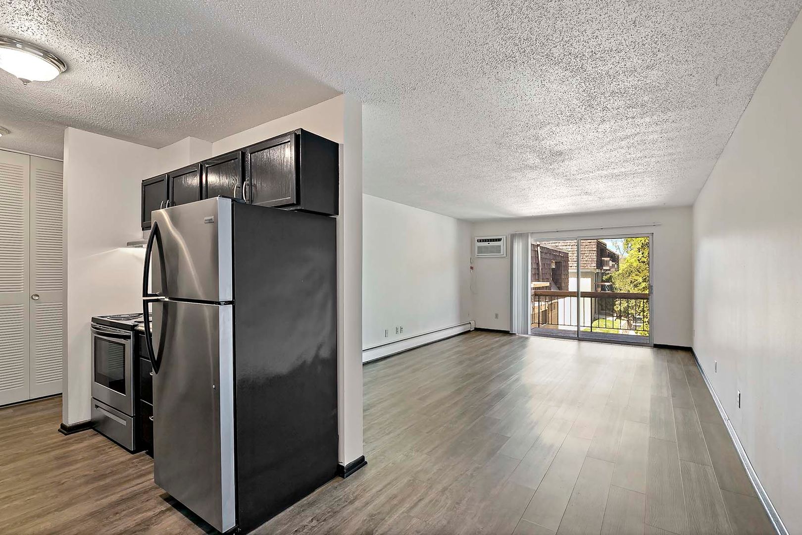 Crystal Apartment: 7710 36th Ave N
