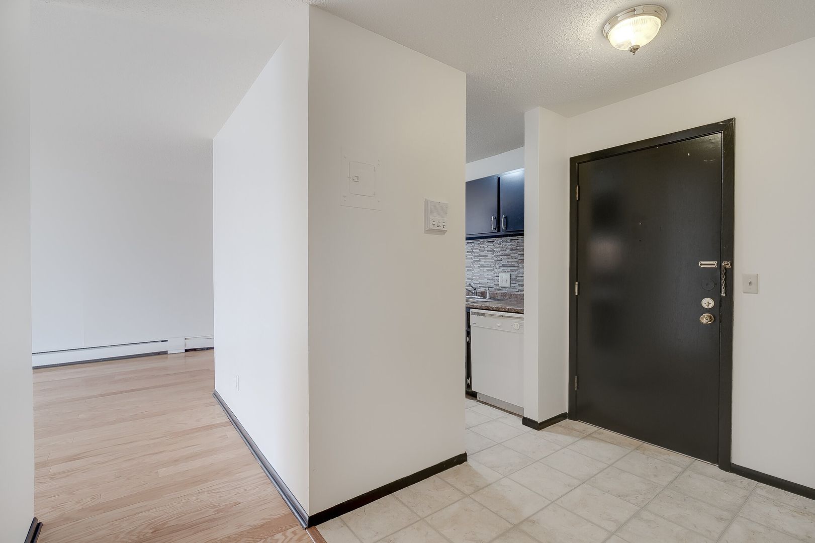 Crystal Apartment: 7710 36th Ave N