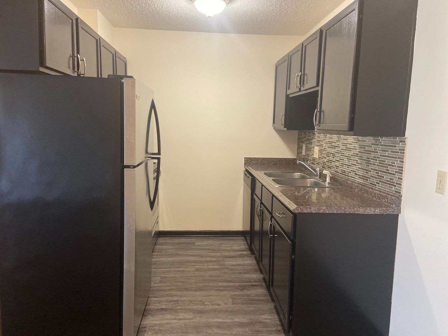 Crystal Apartment: 7710 36th Ave N