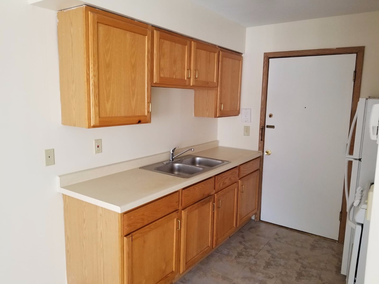Minneapolis Apartment: 3805 Bryant Ave S