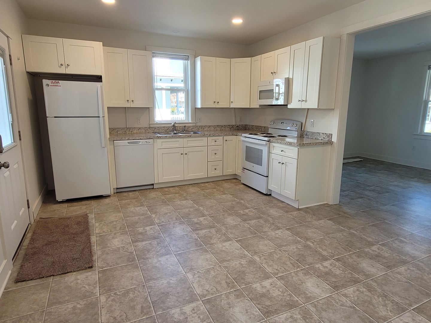 Brownstown House: 34 East Main Street