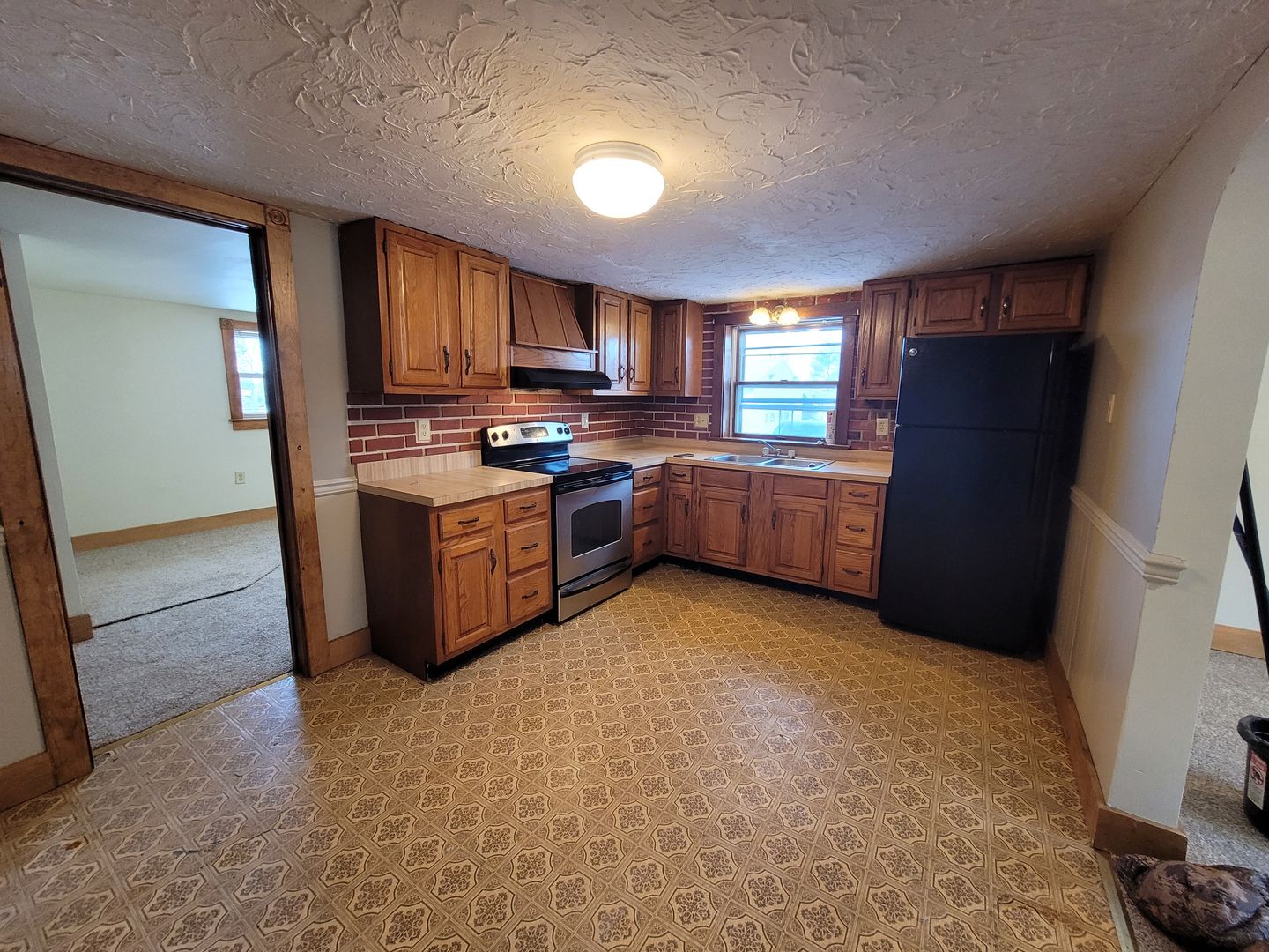 Leola House: 173 Spencer Avenue