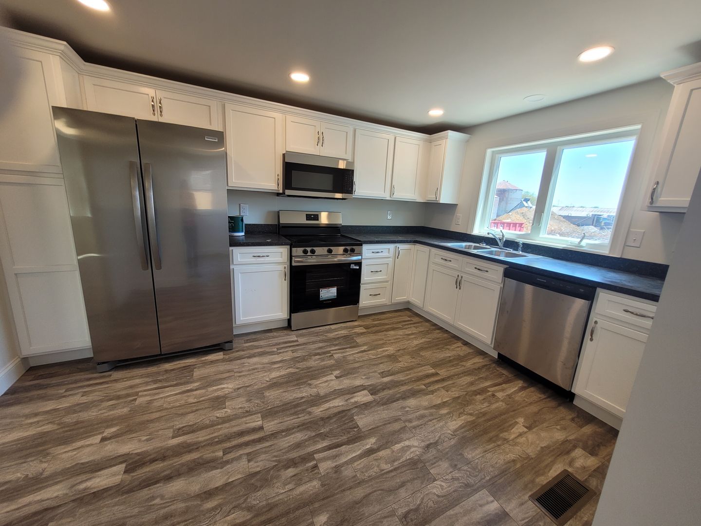 Gordonville House: 3212 Mill Lane
