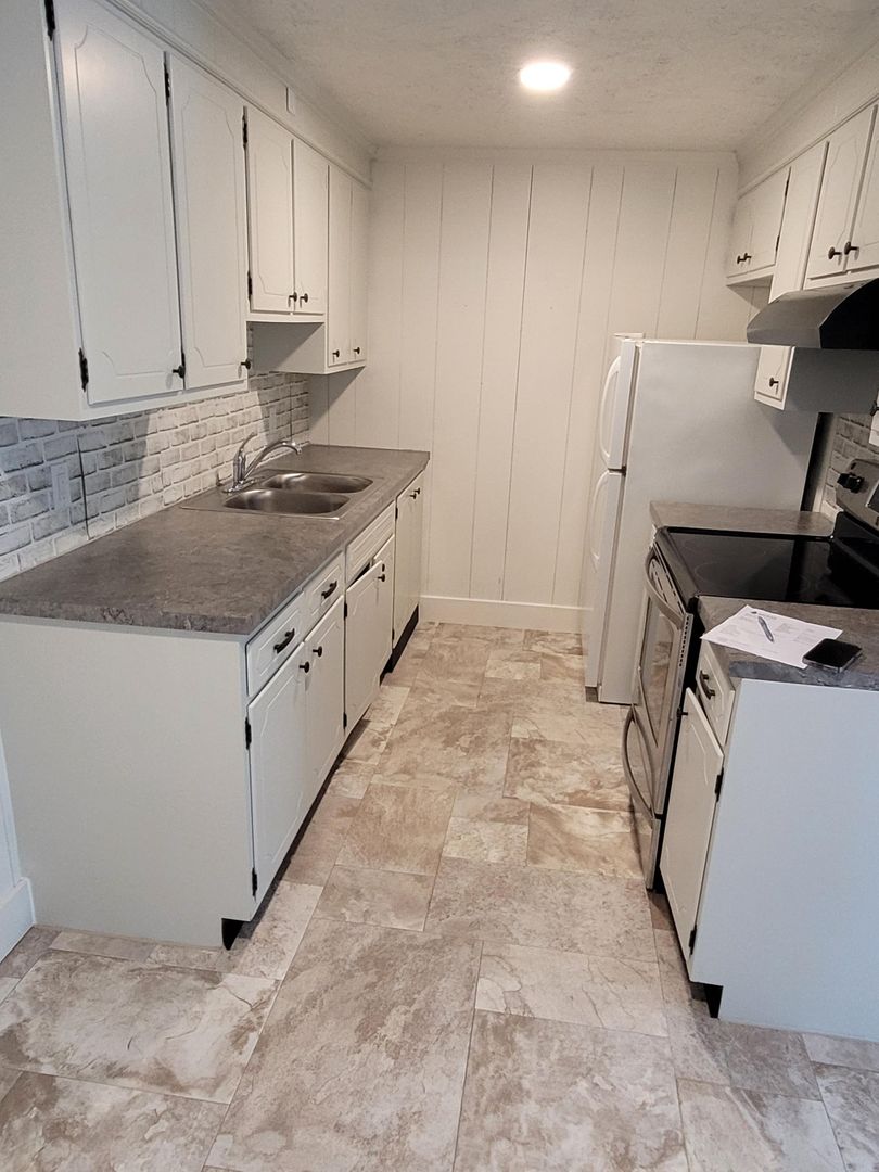 Gordonville Apartment: 3707 Old Philadelphia Pike