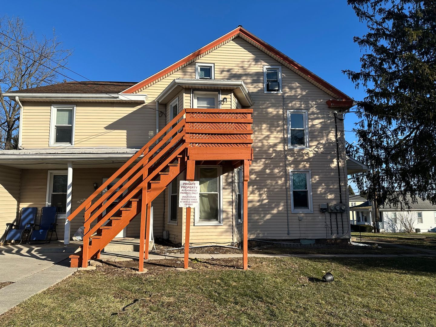 Palmyra Apartment: 127 Schoolhouse Road