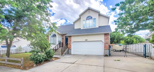 Furnished Two Bedroom Mother-in-Law Apartment!