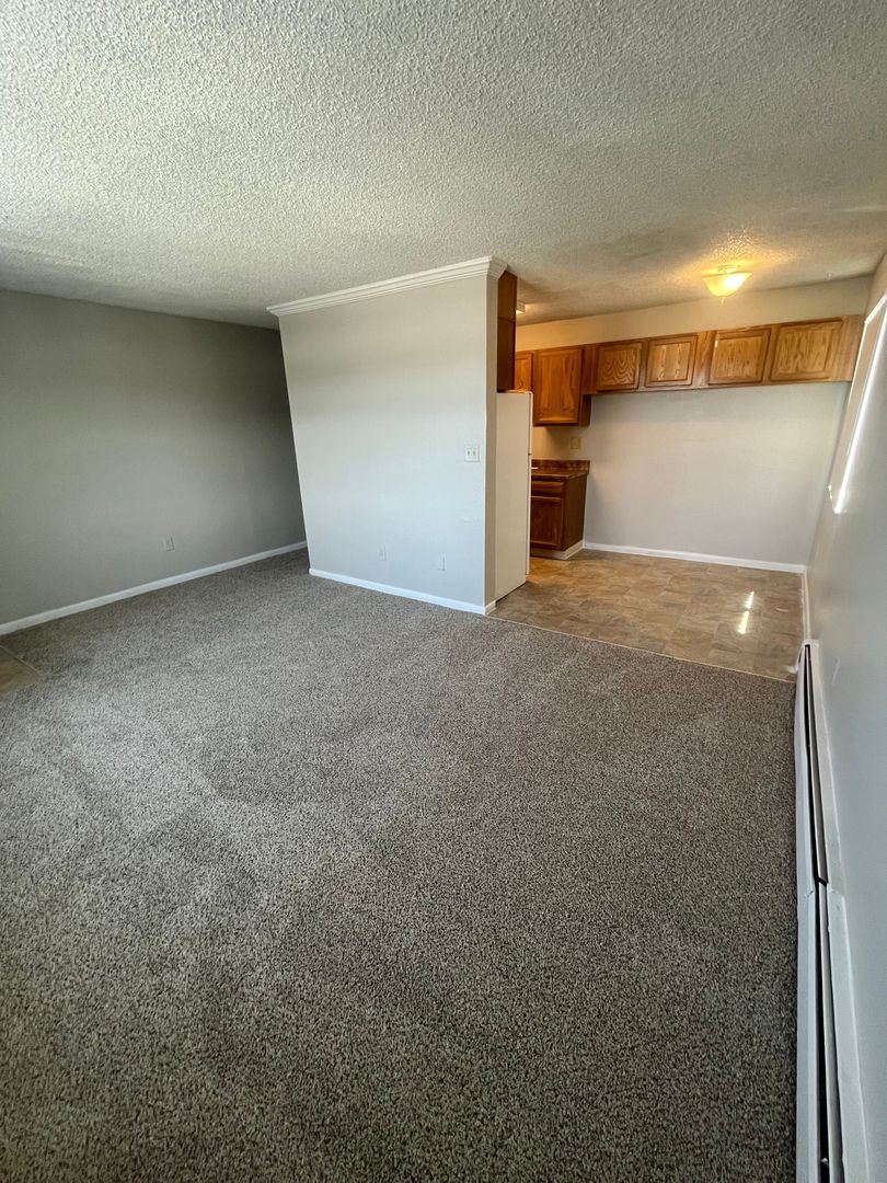 Littleton Apartment: 5540-5560 S. Elati St